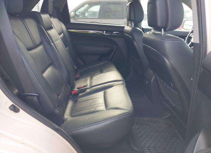 Photo 8 of 2012 Kia Sorento EX V6 (VIN 5XYKU4A25CG198898)