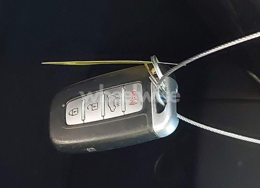 Photo 11 of 2012 Kia Sorento EX V6 (VIN 5XYKU4A25CG203291)