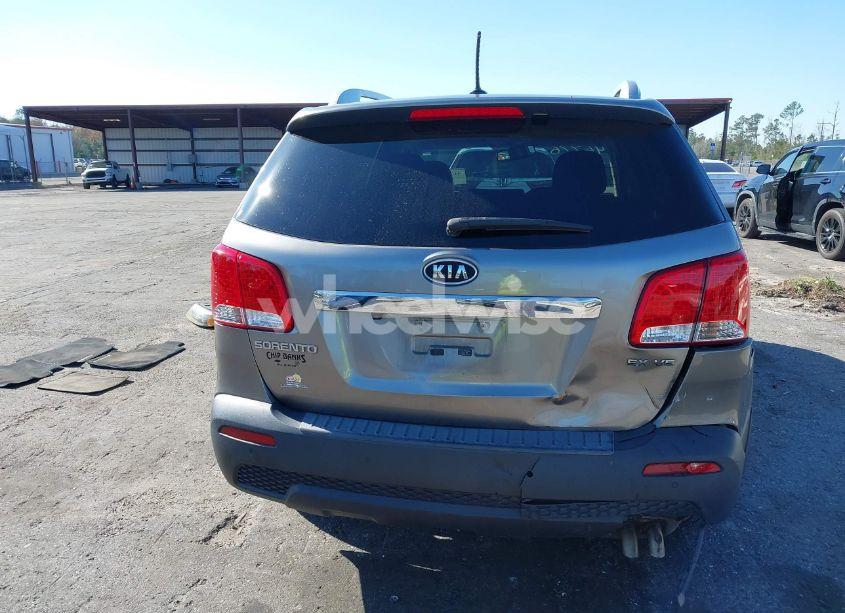 Photo 17 of 2012 Kia Sorento EX V6 (VIN 5XYKU4A25CG203291)