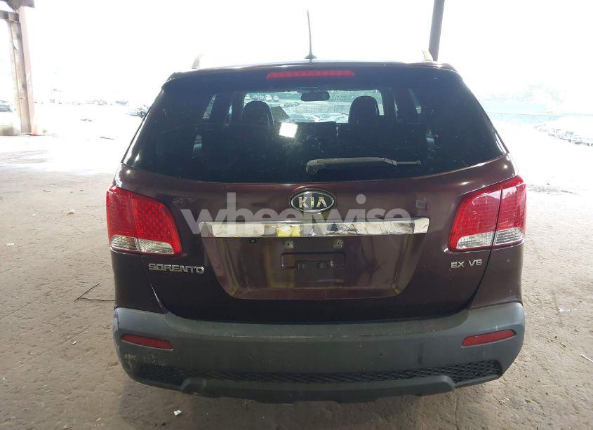 Photo 16 of 2012 Kia Sorento EX V6 (VIN 5XYKU4A25CG304508)