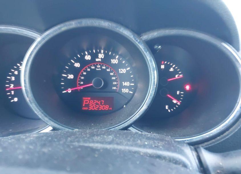 Photo 7 of 2011 Kia Sorento EX V6 (VIN 5XYKU4A27BG022644)