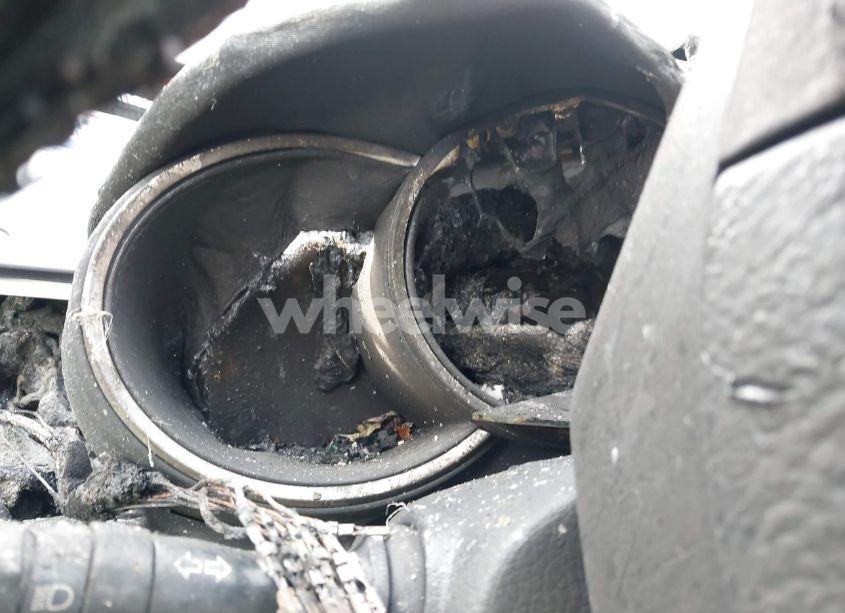 Photo 7 of 2012 Kia Sorento EX V6 (VIN 5XYKU4A28CG228167)