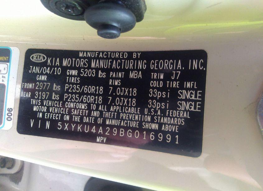 Photo 9 of 2011 Kia Sorento EX V6 (VIN 5XYKU4A29BG016991)