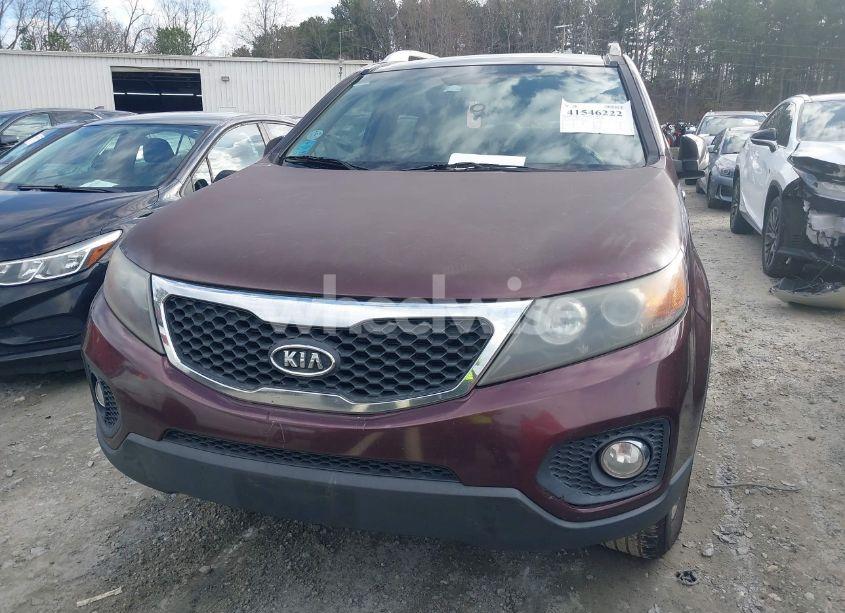 Photo 6 of 2013 Kia Sorento EX V6 (VIN 5XYKU4A29DG325878)