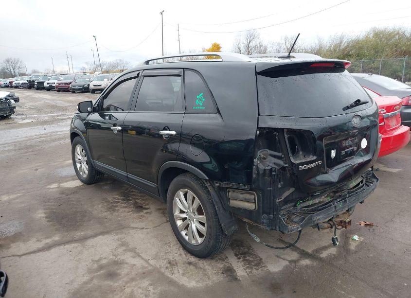 Photo 3 of 2011 Kia Sorento EX V6 (VIN 5XYKU4A2XBG043150)