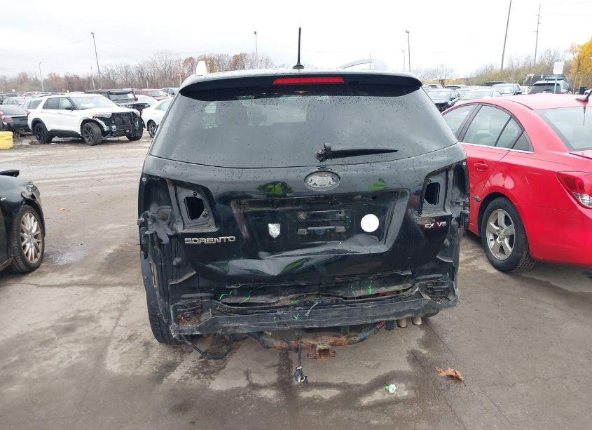 Photo 6 of 2011 Kia Sorento EX V6 (VIN 5XYKU4A2XBG043150)