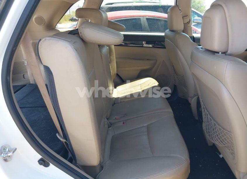 Photo 8 of 2013 Kia Sorento EX V6 (VIN 5XYKU4A2XDG363829)