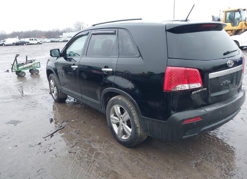 Photo 3 of 2012 Kia Sorento EX (VIN 5XYKU4A60CG248044)