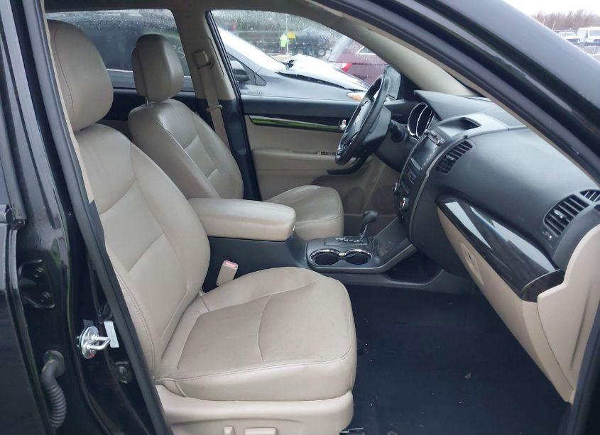 Photo 5 of 2012 Kia Sorento EX (VIN 5XYKU4A60CG248044)