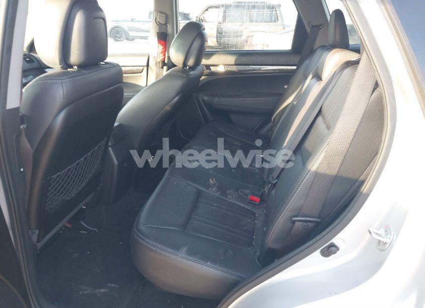 Photo 8 of 2012 Kia Sorento EX (VIN 5XYKU4A61CG248313)