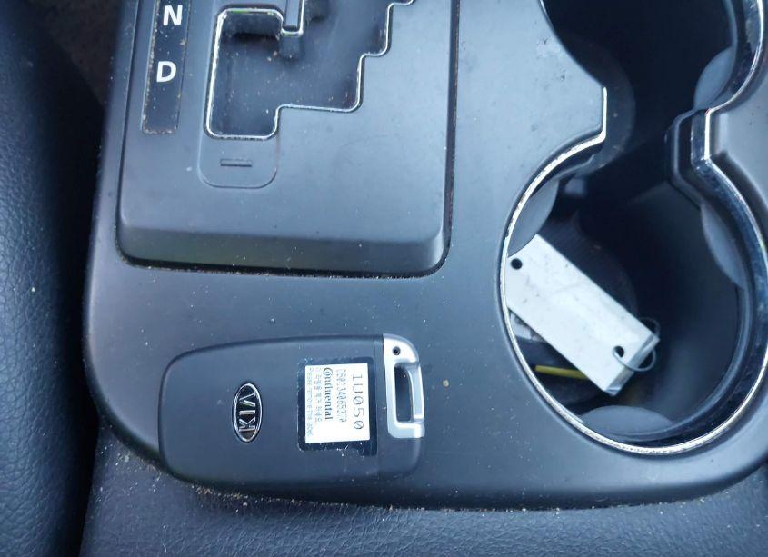 Photo 11 of 2012 Kia Sorento EX (VIN 5XYKU4A63CG243338)