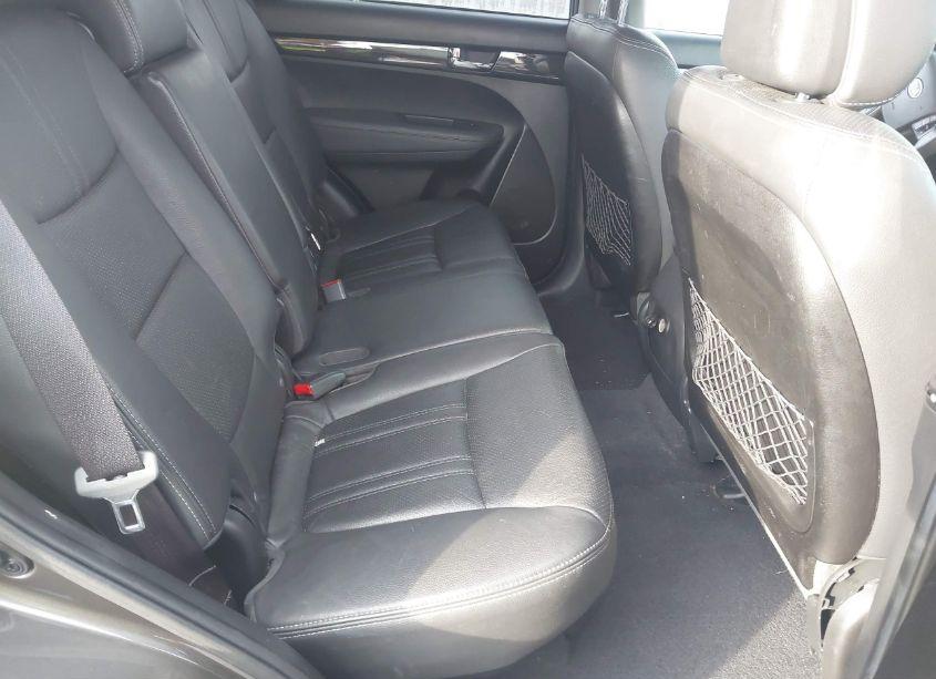 Photo 8 of 2013 Kia Sorento EX (VIN 5XYKU4A63DG346177)