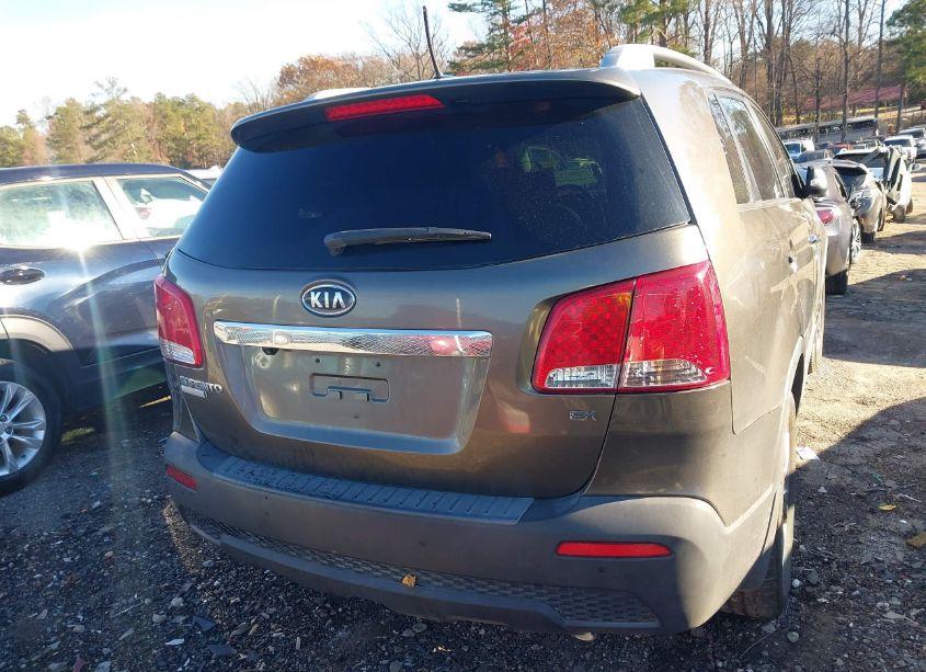 Photo 16 of 2013 Kia Sorento EX (VIN 5XYKU4A63DG406782)