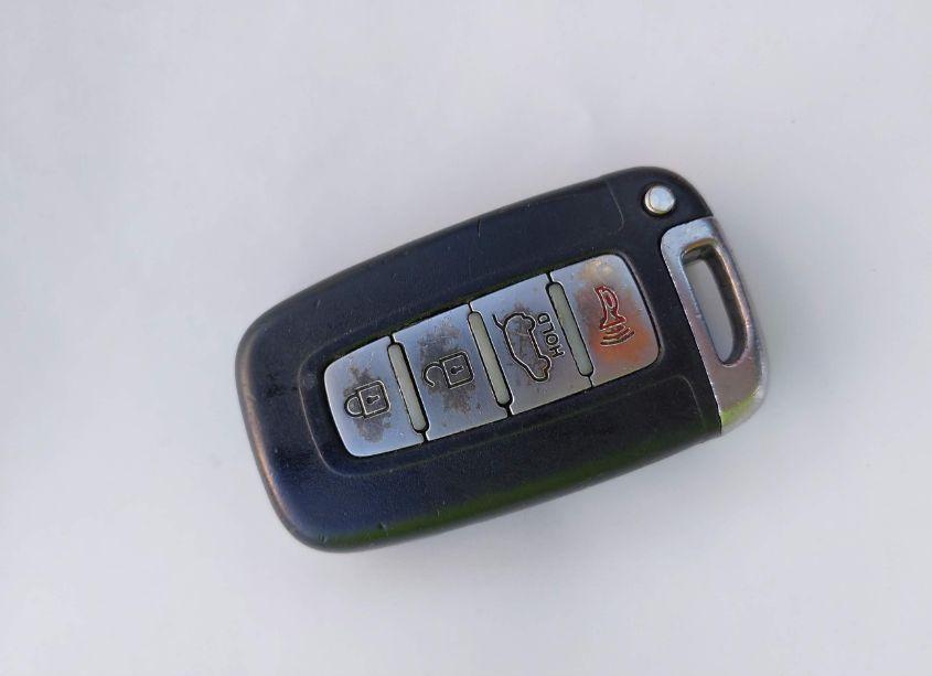 Photo 11 of 2013 Kia Sorento EX (VIN 5XYKU4A66DG337585)