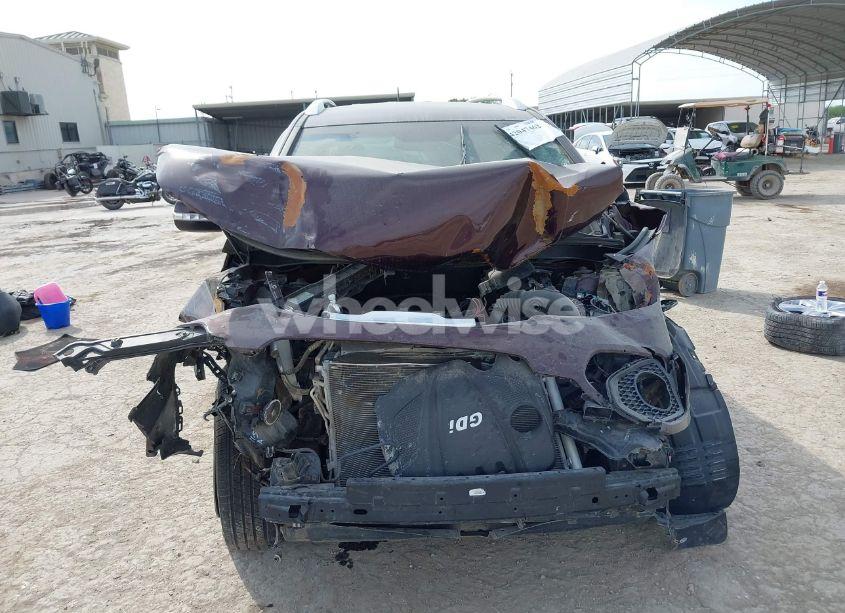 Photo 11 of 2013 Kia Sorento EX (VIN 5XYKU4A69DG401733)