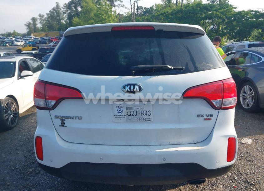 Photo 16 of 2014 Kia Sorento EX V6 (VIN 5XYKU4A70EG431214)