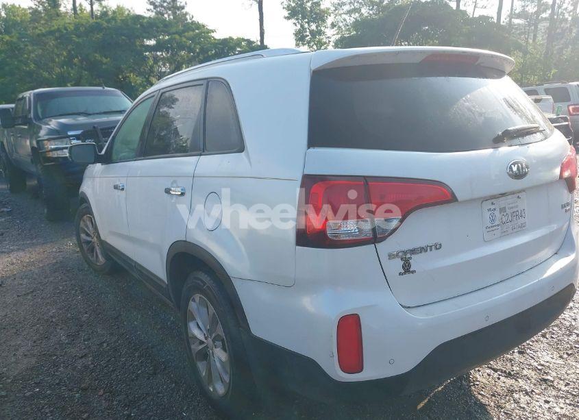 Photo 3 of 2014 Kia Sorento EX V6 (VIN 5XYKU4A70EG431214)