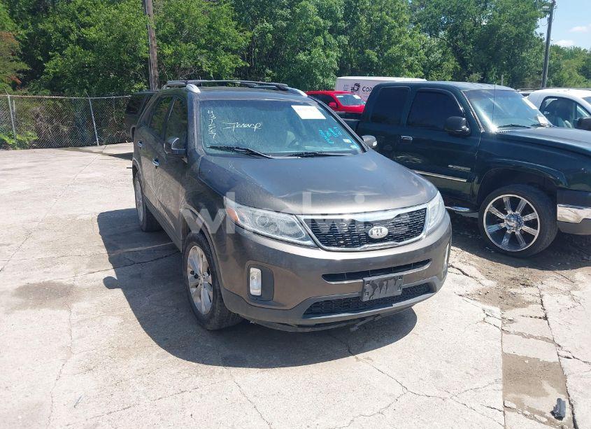 2014 Kia Sorento EX V6 (VIN 5XYKU4A70EG431567) main photo