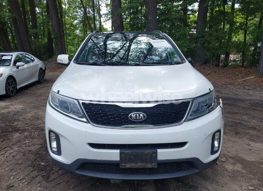 Photo 6 of 2014 Kia Sorento EX V6 (VIN 5XYKU4A70EG516330)