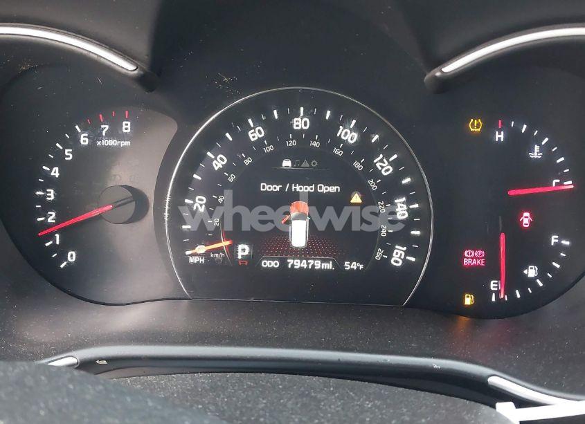 Photo 15 of 2015 Kia Sorento EX V6 (VIN 5XYKU4A70FG612752)