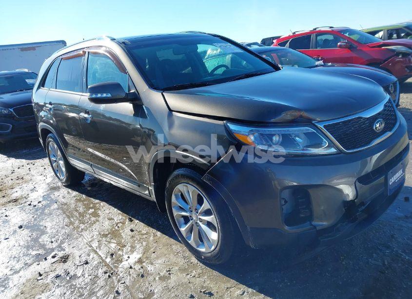2014 Kia Sorento EX V6 (VIN 5XYKU4A71EG497819) main photo