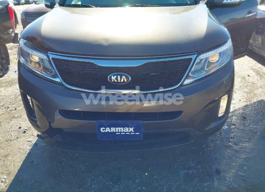 Photo 17 of 2014 Kia Sorento EX V6 (VIN 5XYKU4A71EG497819)