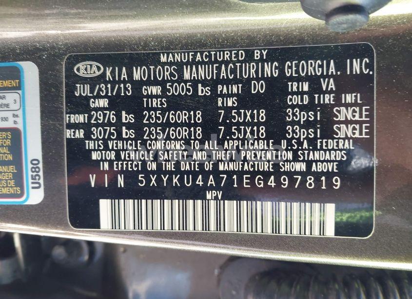 Photo 9 of 2014 Kia Sorento EX V6 (VIN 5XYKU4A71EG497819)