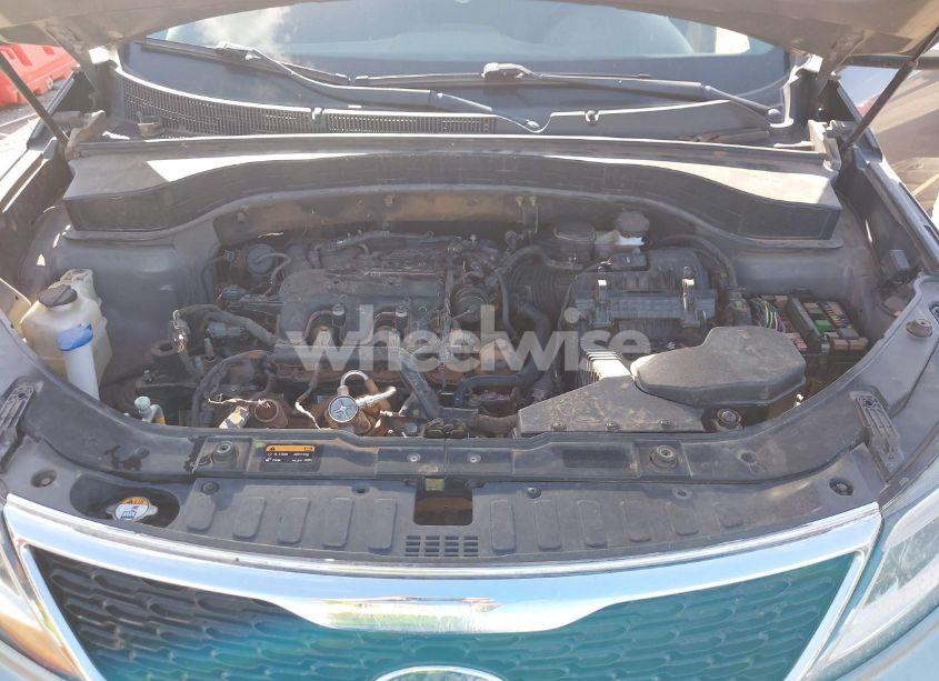 Photo 10 of 2015 Kia Sorento EX V6 (VIN 5XYKU4A71FG631875)