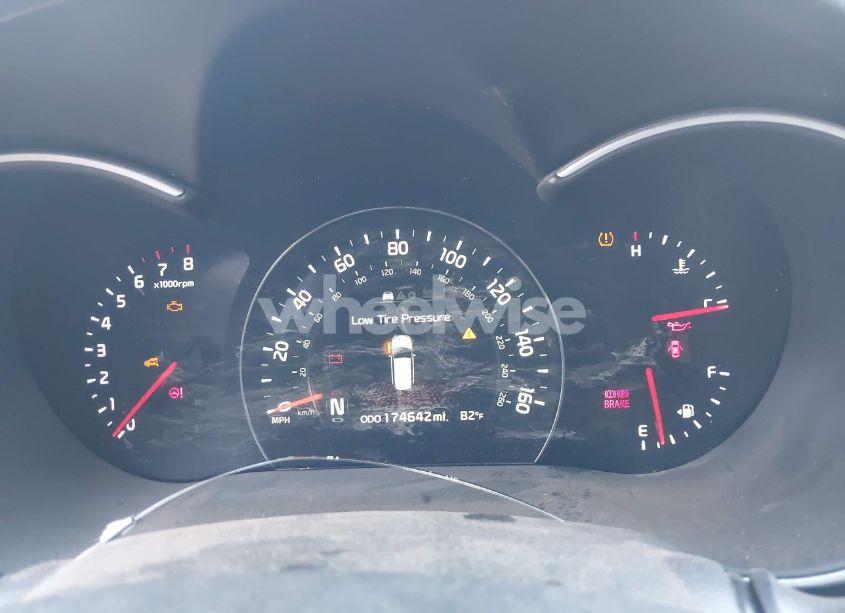 Photo 7 of 2015 Kia Sorento EX V6 (VIN 5XYKU4A71FG631875)