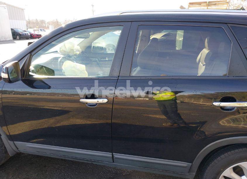 Photo 14 of 2014 Kia Sorento EX V6 (VIN 5XYKU4A73EG468693)