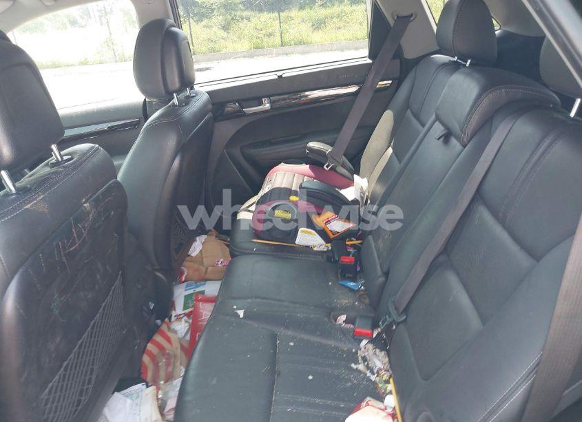 Photo 8 of 2014 Kia Sorento EX V6 (VIN 5XYKU4A73EG491441)