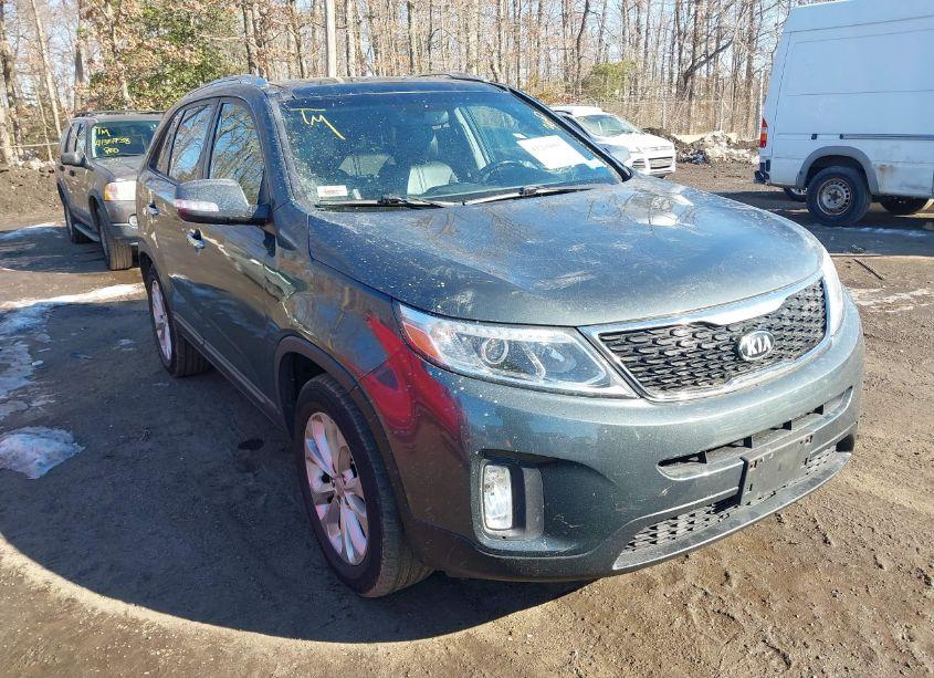2014 Kia Sorento EX V6 (VIN 5XYKU4A74EG523099) main photo