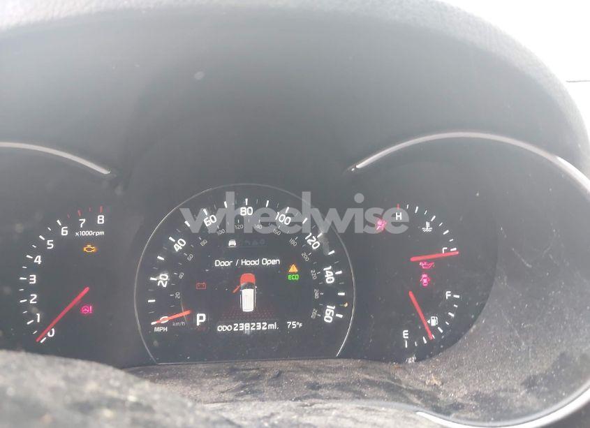 Photo 7 of 2015 Kia Sorento EX V6 (VIN 5XYKU4A75FG585533)