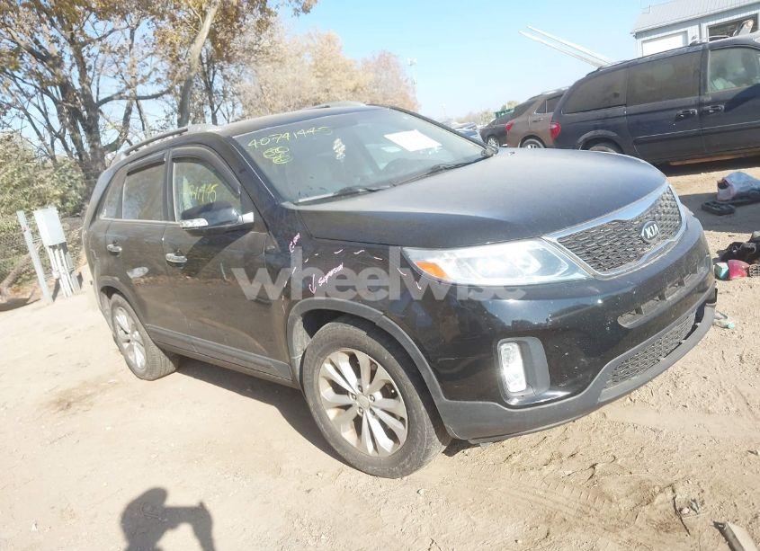 2014 Kia Sorento EX V6 (VIN 5XYKU4A78EG490852) main photo