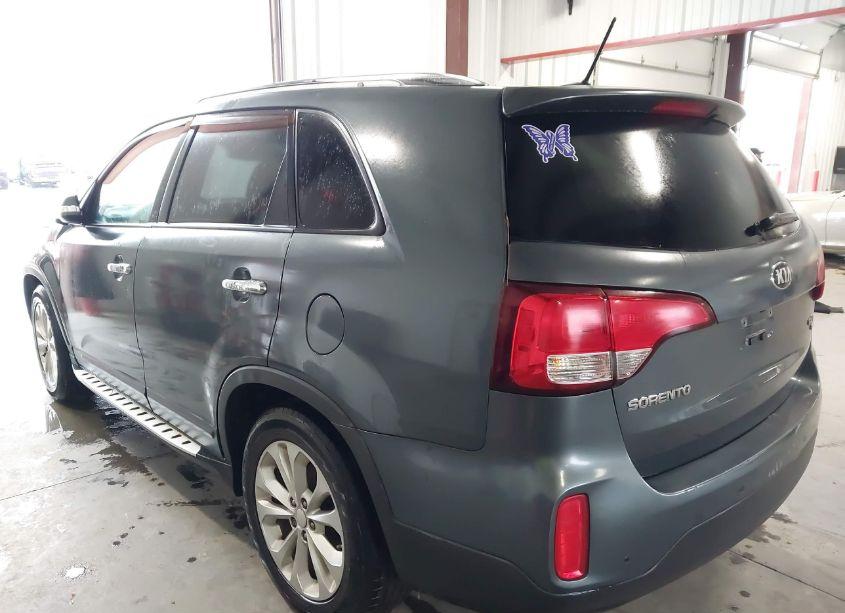 Photo 3 of 2014 Kia Sorento EX V6 (VIN 5XYKU4A79EG474756)
