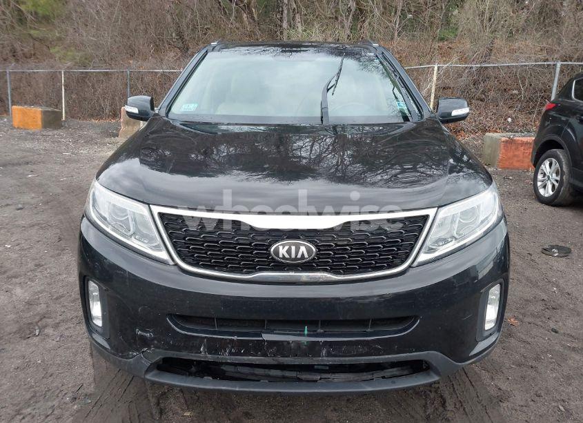 Photo 13 of 2014 Kia Sorento EX V6 (VIN 5XYKU4A7XEG470294)