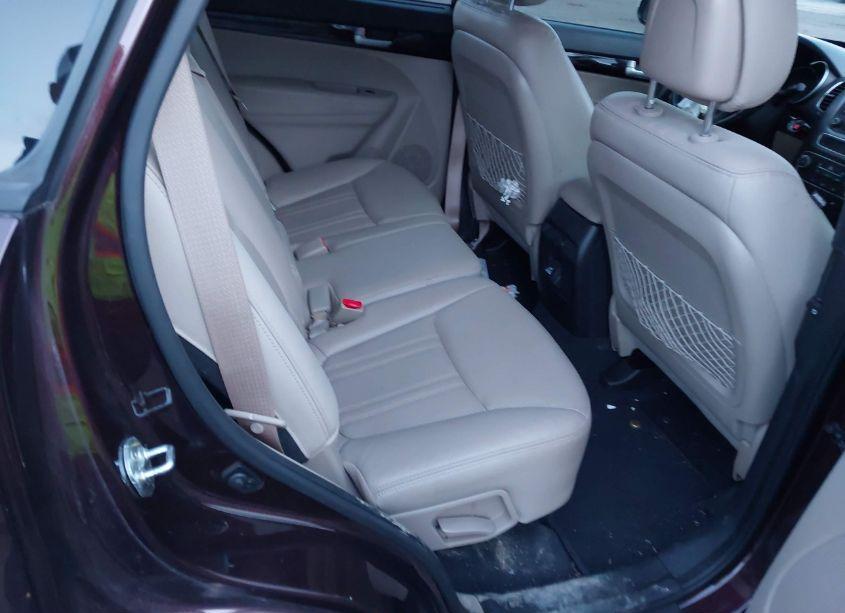 Photo 8 of 2015 Kia Sorento EX V6 (VIN 5XYKU4A7XFG612306)