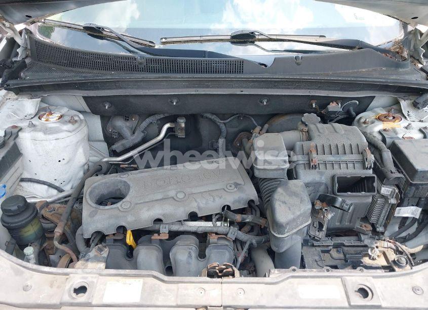 Photo 10 of 2011 Kia Sorento EX (VIN 5XYKUCA10BG003127)