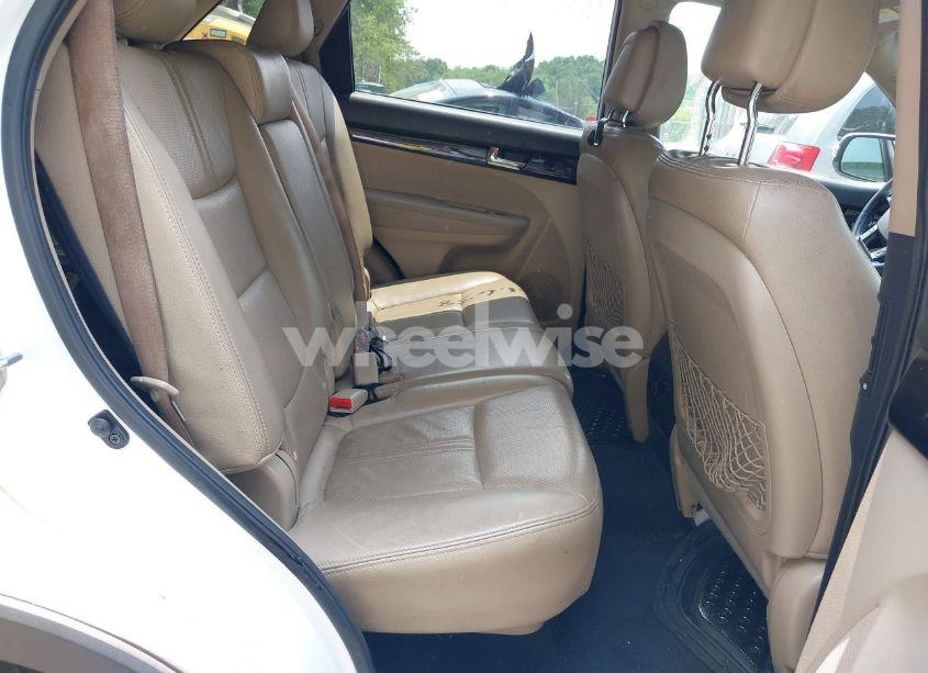 Photo 8 of 2011 Kia Sorento EX (VIN 5XYKUCA10BG003127)