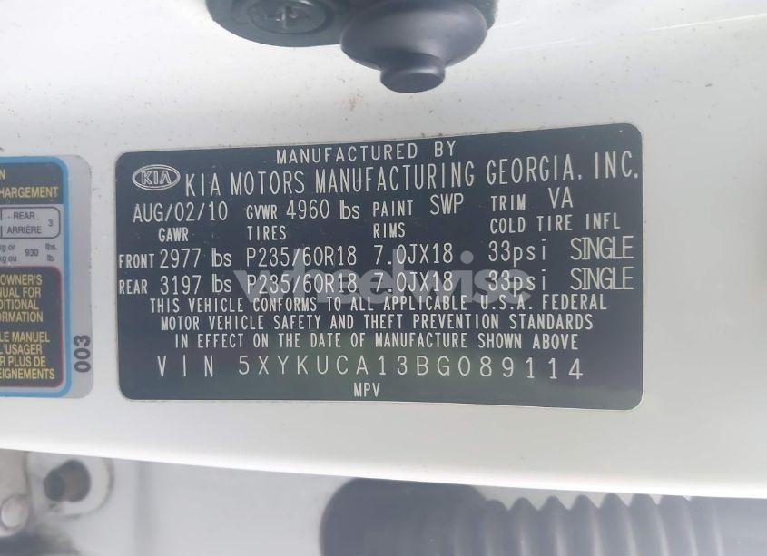 Photo 9 of 2011 Kia Sorento EX (VIN 5XYKUCA13BG089114)