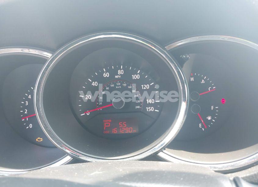 Photo 7 of 2011 Kia Sorento EX (VIN 5XYKUCA16BG028811)