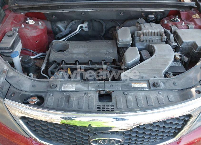 Photo 10 of 2011 Kia Sorento EX (VIN 5XYKUCA18BG033461)