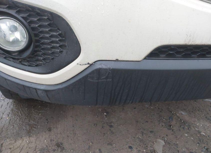 Photo 6 of 2011 Kia Sorento EX (VIN 5XYKUCA18BG070526)