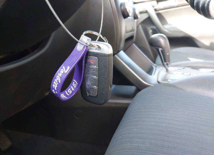 Photo 11 of 2011 Kia Sorento EX (VIN 5XYKUCA19BG034294)