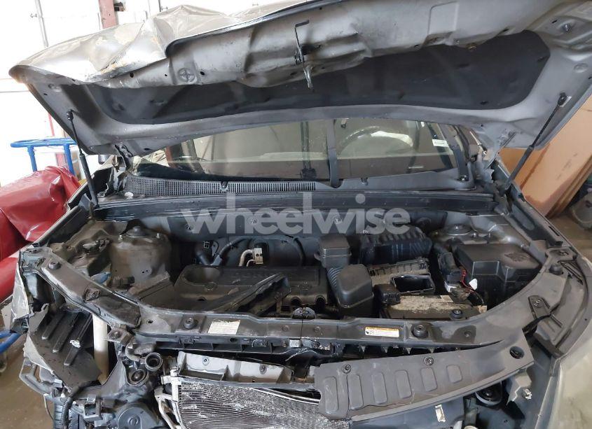 Photo 10 of 2011 Kia Sorento EX (VIN 5XYKUCA1XBG150443)