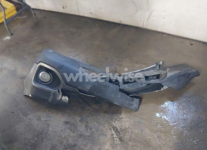 Photo 12 of 2011 Kia Sorento EX (VIN 5XYKUCA1XBG150443)