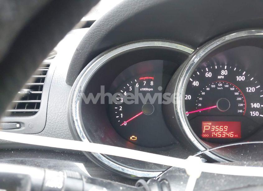 Photo 12 of 2012 Kia Sorento EX (VIN 5XYKUCA61CG266773)