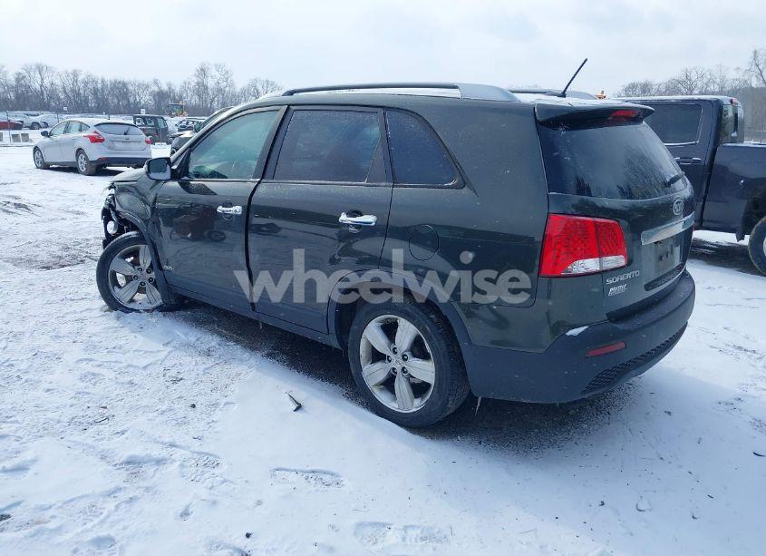 Photo 3 of 2012 Kia Sorento EX (VIN 5XYKUCA63CG254883)