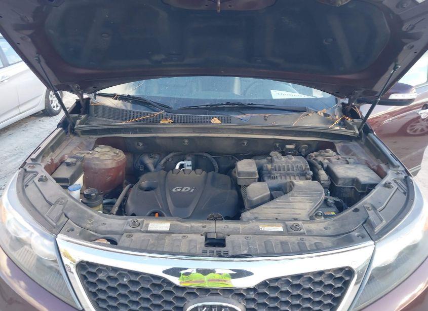 Photo 10 of 2013 Kia Sorento EX (VIN 5XYKUCA67DG320417)