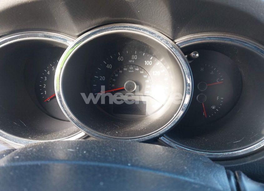 Photo 7 of 2013 Kia Sorento EX (VIN 5XYKUCA67DG338027)